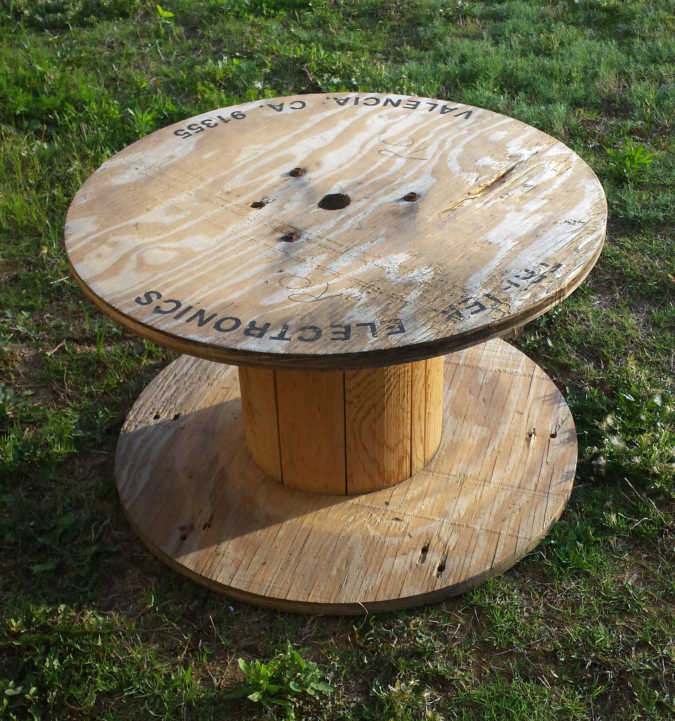 DIY Wooden Spool Tray - The Hamby Home