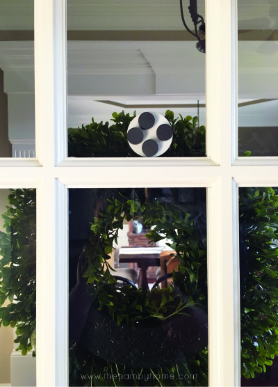 how-to-hang-wreaths-on-your-french-doors4